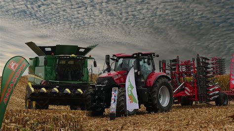 Kukurydza Na Ziarno John Deere W Akcji Poletka Pokazowe Farmsaat