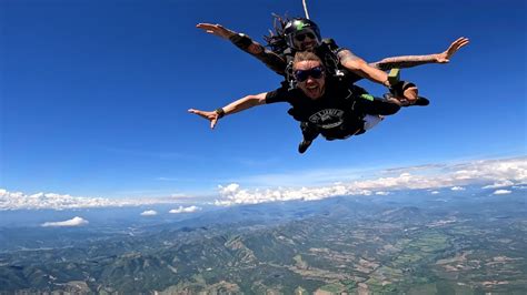 SaltÉ De Una Avioneta A 10000 Pies De Altura 🤯🤯 El Ser Humano Si