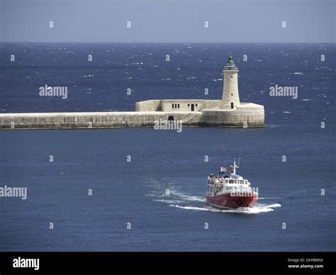 harbor of malta Stock Photo - Alamy