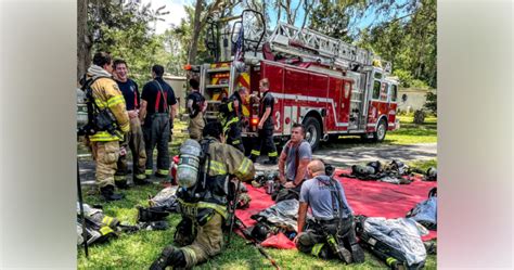 Marion County Firefighters Battle Vehicle Mobile Home Fire At Paddock