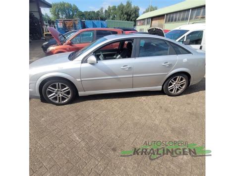 Opel Vectra C GTS 2 2 DIG 16V Schrottauto 2005 Grau