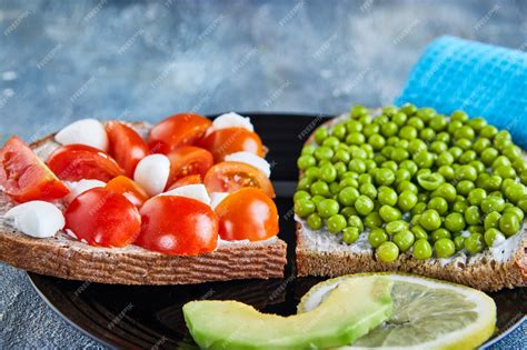 Premium Photo Assorted Open Faced Sandwiches Sandwiches With Slices