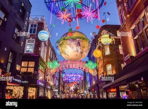 London England Uk 3rd Nov 2022 This Years Christmas Decorations