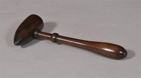 S5626 Antique Treen 19th Century Beech Auctioneers Gavel Bada