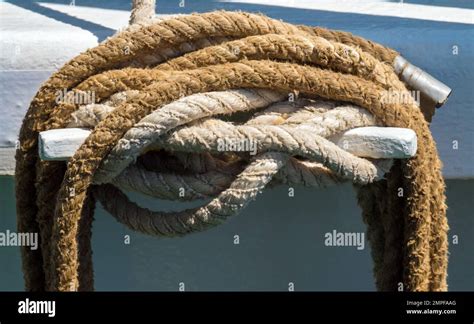 Mooring Lin Hi Res Stock Photography And Images Alamy