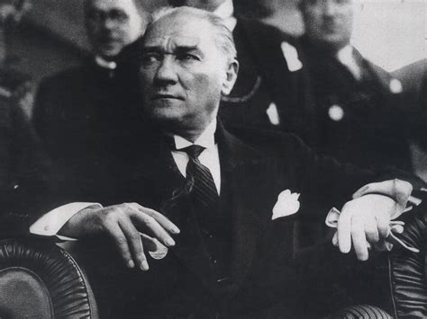 Atatürk ün hayatı ingilizce proje ödevi uzun