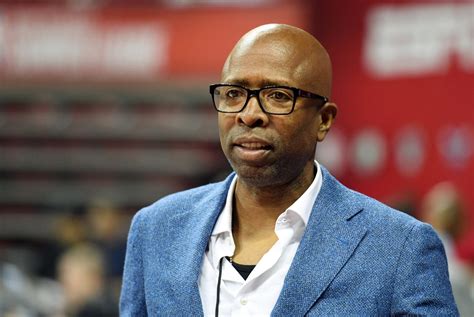 Former Houston Rocket Kenny Smith Walks Off Tnt Set To Support Players