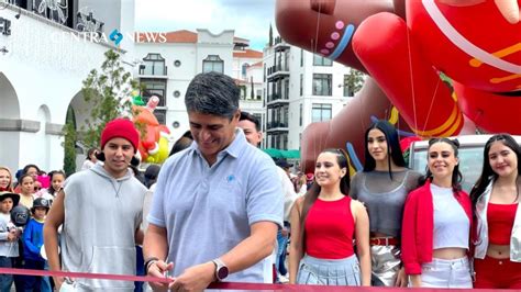 Éxito en el desfile de globos gigantes en Ciudad Cayalá