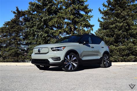 2022 Volvo XC40 Recharge Gets 15 Mile Range Bump EV Pulse