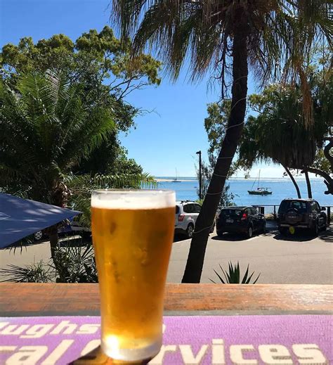 Queenslands Best Beachside Pubs Queensland