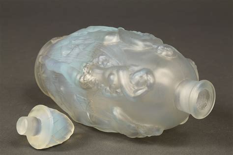 Lot 685: Sabino glass perfume bottle | Case Auctions