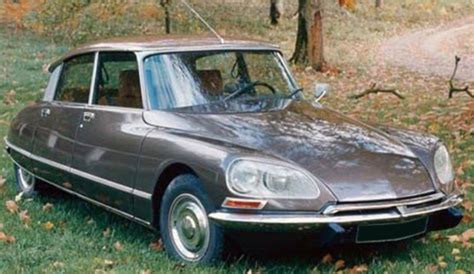 Modèle réduit CitroËn Ds 23 Pallas 1972 Scarabee Brun 1 43 Norev