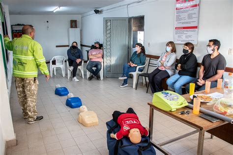 Capacitaron a vecinos de La Merced sobre RCP y primeros auxilios Junín 24