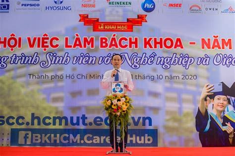 Hàng trăm doanh nghiệp lớn đến Trường Đại học Bách khoa tham gia chuỗi