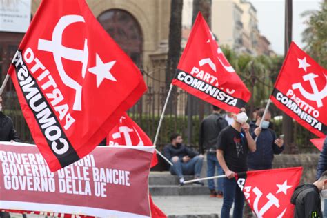 Il Partito Comunista Scende In Piazza Contro Il Governo Draghi Il Sit