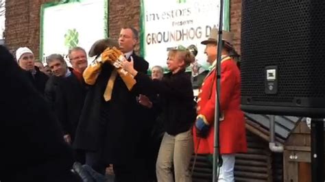 NYC Mayor Drops Staten Island Chuck at Groundhog Day Event