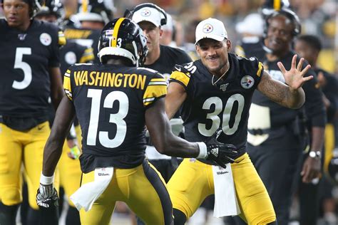 Report Card Grading The Steelers Win Over Tampa In Preseason Week 1