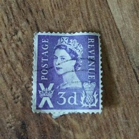 Queen Elizabeth Ii Stamp D Wilding Portrait Purple Postage Revenue