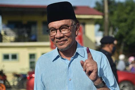 Anwar Ibrahim Jadi Perdana Menteri Ke 10 Malaysia