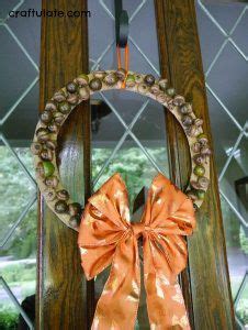 Acorn Wreath for Kids - Craftulate