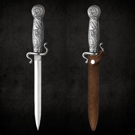 Assassins Creed Ii Ezio Dagger Southern Swords Ltd