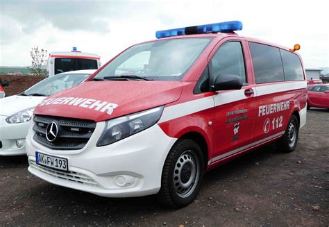 MB Vito Der Feuerwehr WISSEN Gesehen Auf Dem Parkplatz Bei Der