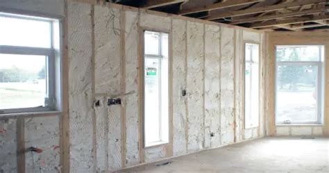 How Expanding Foam Is Used As An Effective Insulation? - TheOmniBuzz