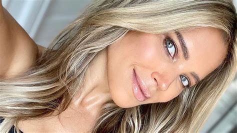 Sexy Meerjungfrau Sylvie Meis entzückt ihre Fans im Bikini