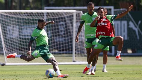 Rony Puxa A Fila E Jornalista Revela Chatea O De Cinco Jogadores Do