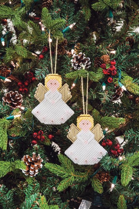 Mary Maxim Plastic Canvas Ornaments Kit Heavenly Angels 7 Count