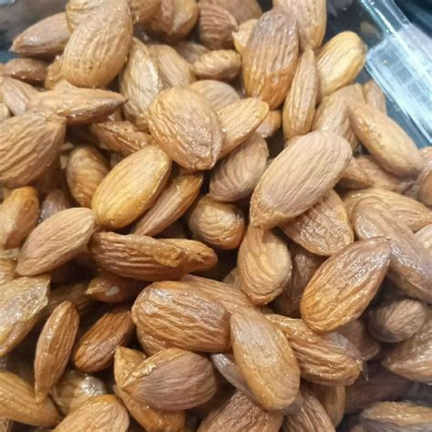 Kacang Almond Mentah Kupas Utuh Raw Whole Blue Diamond Kg Shopee