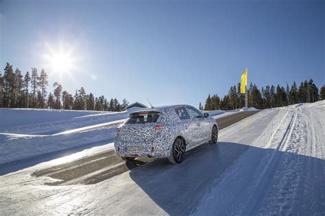 El Opel Corsa 2020 ya está en pruebas finales será un Peugeot 208 con