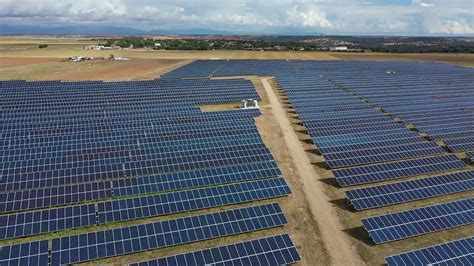 Top 10 global de países con mayor capacidad instalada de energía solar