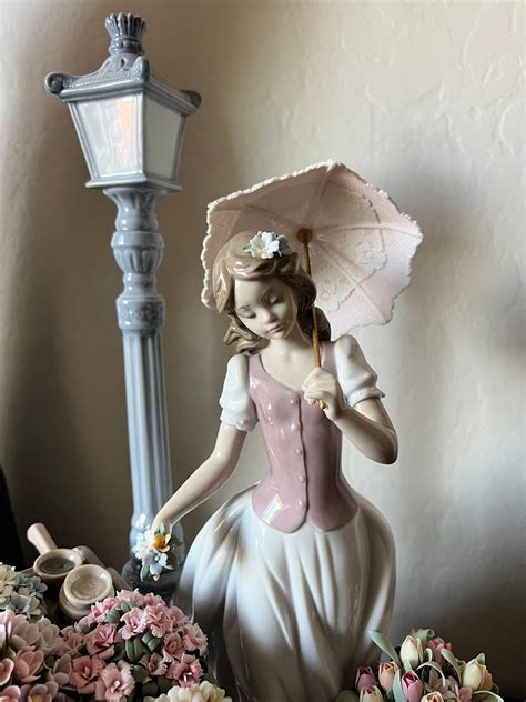 Lladro Figurine Flowers For Everyone 6809 Etsy