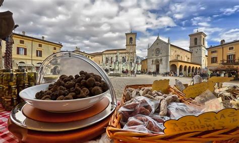 Città del tartufo Norcia andare a tartufi