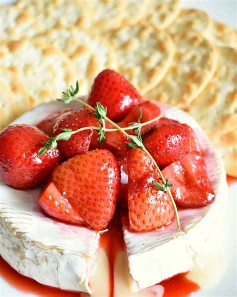 Baked Brie With Balsamic Roasted Strawberries Herbs And Flour