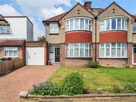 3 Bed Semi Detached House For Sale In Cannon Lane Pinner Ha5 £675 000