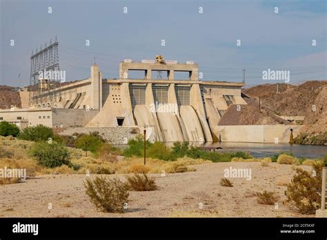 Sunny View Of The Davis Dam At Arizona Usa Stock Photo Alamy