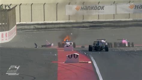 Formula 4 Uae Championship 2021 Race 1 Dubai Autodrome Hard Crash