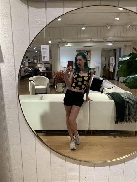 Mirror Selfie Legs Rbarelegs