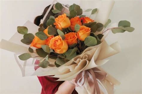 Orange Roses Meaning – A Complete Guide - SONG OF ROSES