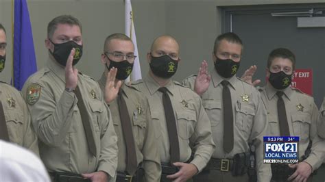 St Louis County Sheriffs Office Swears In New Officers Fox21online