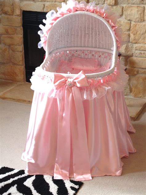 Girly Pink Bassinet Baby Bassinet Baby Cribs Baby Cradle