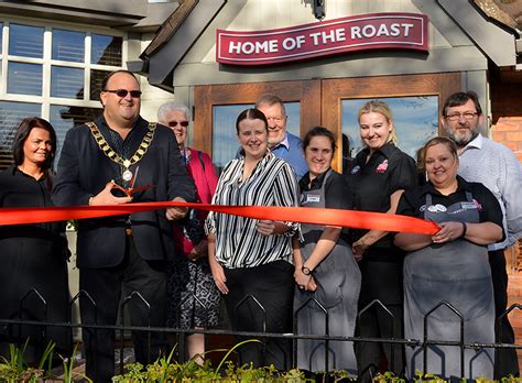 New Look Toby Carvery Pledges Support For Local Hospice Bradley Stoke