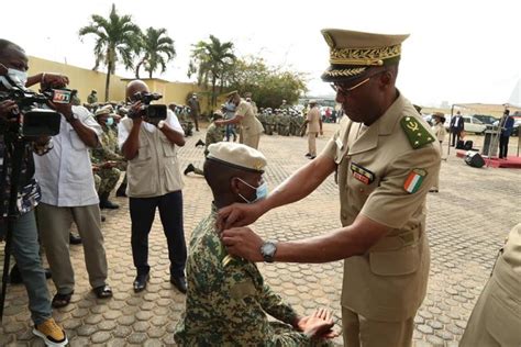 Recrutement agents des impôts et sous officiers des douanes 2023 le