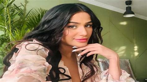 सर्वाइकल कैंसर से एक्ट्रेस Poonam Pandey की मौत जानिए क्या है ये