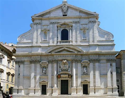 The altar of the Gesù church has been renovated Jesuits