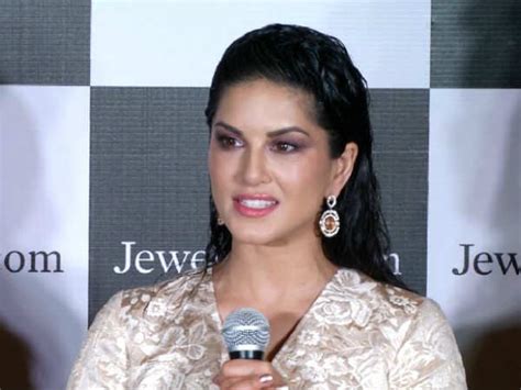 Sunny Leone Reacts To The Controversy Surrounding Her Condom Ad Watch Videos Online Misskyra