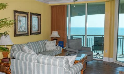 Gorgeous 3 Bedroom 3 Bath Oceanfront Condo With An Outdoor Pool Indoor Pool Lazy River