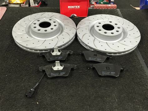 FOR AUDI A3 8V CROSS DRILLED REAR BRAKE DISC 272MM REAR BRAKE PADS EBay